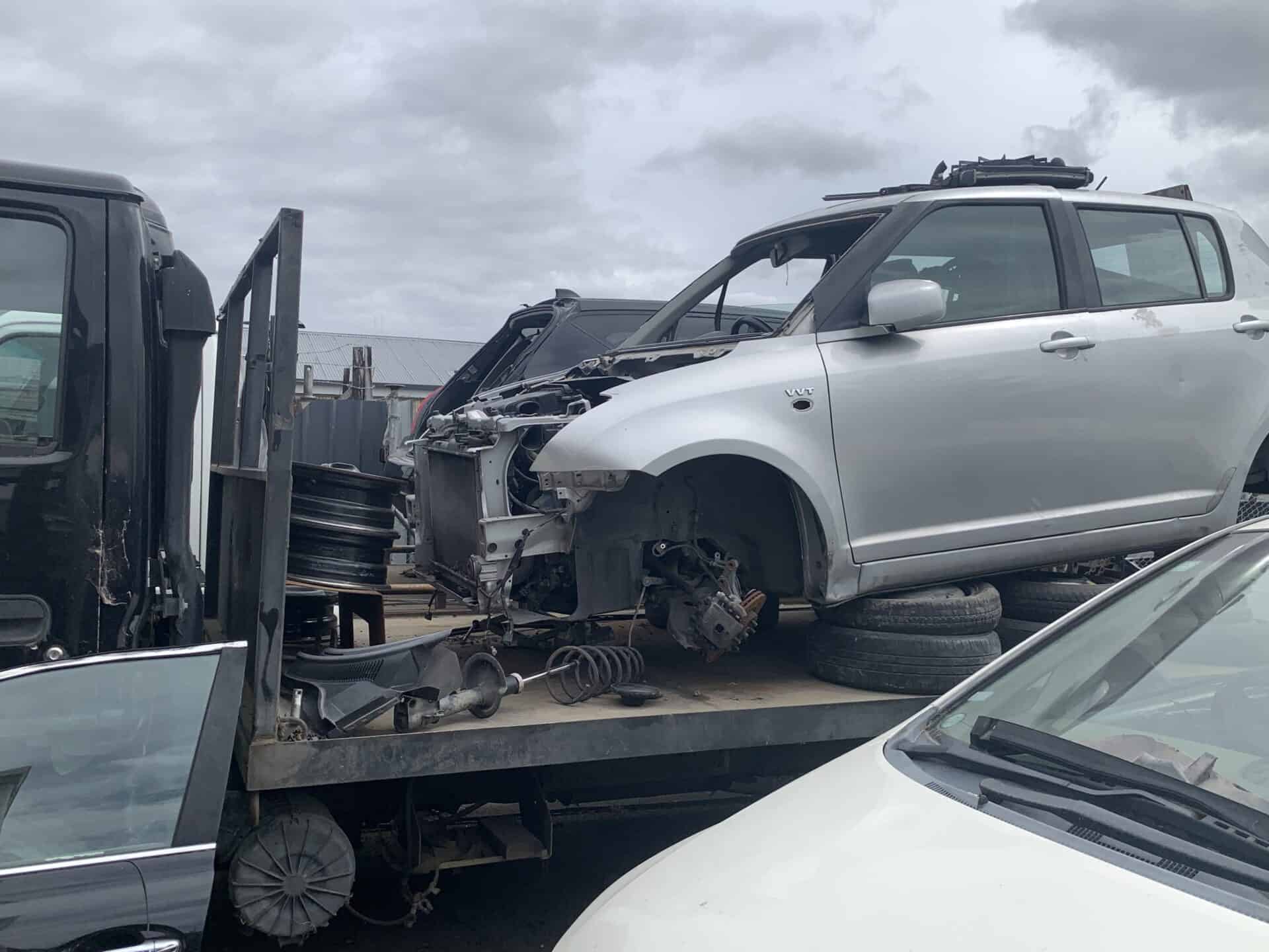 Car Removal Auckland: We Buy & Pickup Scrap Vehicles