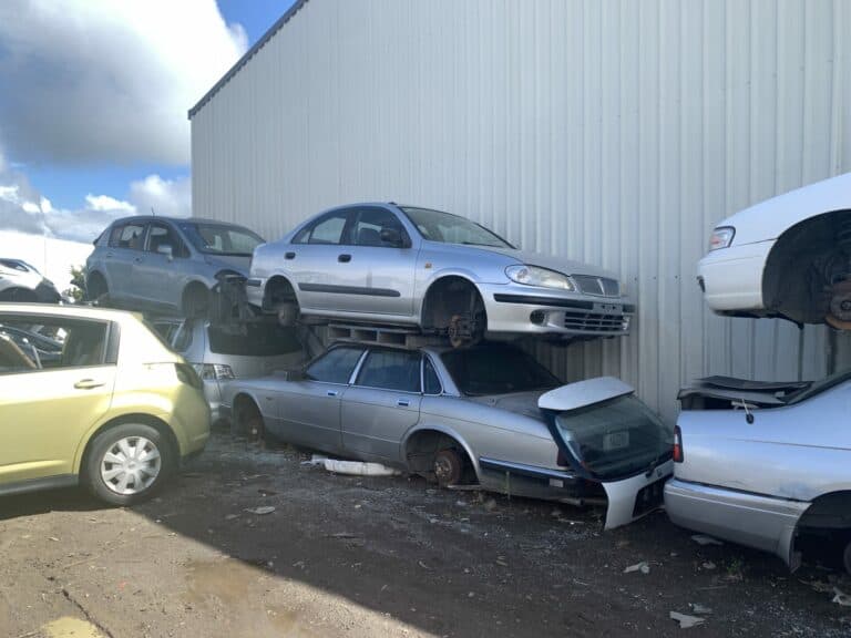 car wreckers hamilton nz