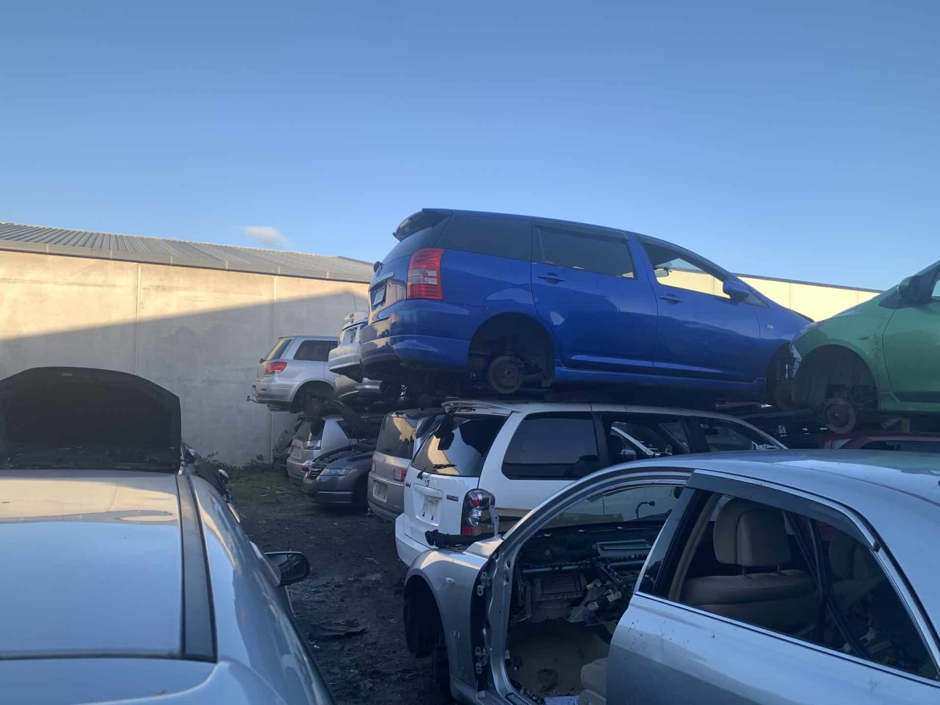 Car Wreckers West Auckland We Buy Vehicles & Sell Parts